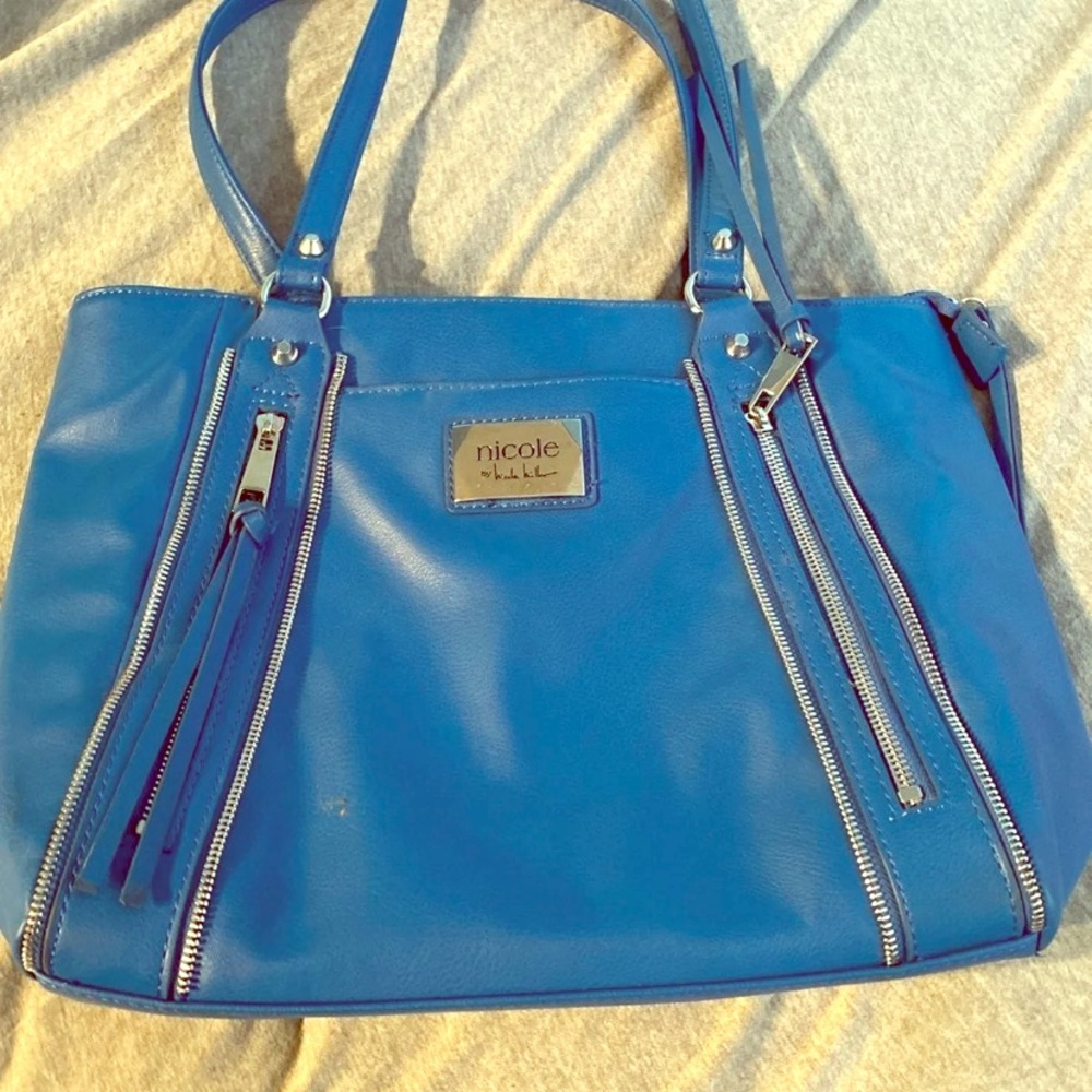 Shoulder purse